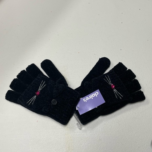 Claire’s Winter Gloves with Mini Pocket Cute Kitty Design Black - Picture 3 of 8